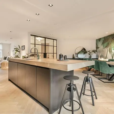 Modern Amsterdam